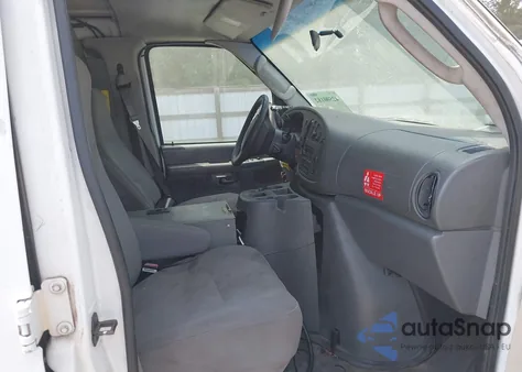 2005 Ford E-350 Super Duty Commercial/Recreational from USA, damaged, VIN 1FTSE34L85HB28107